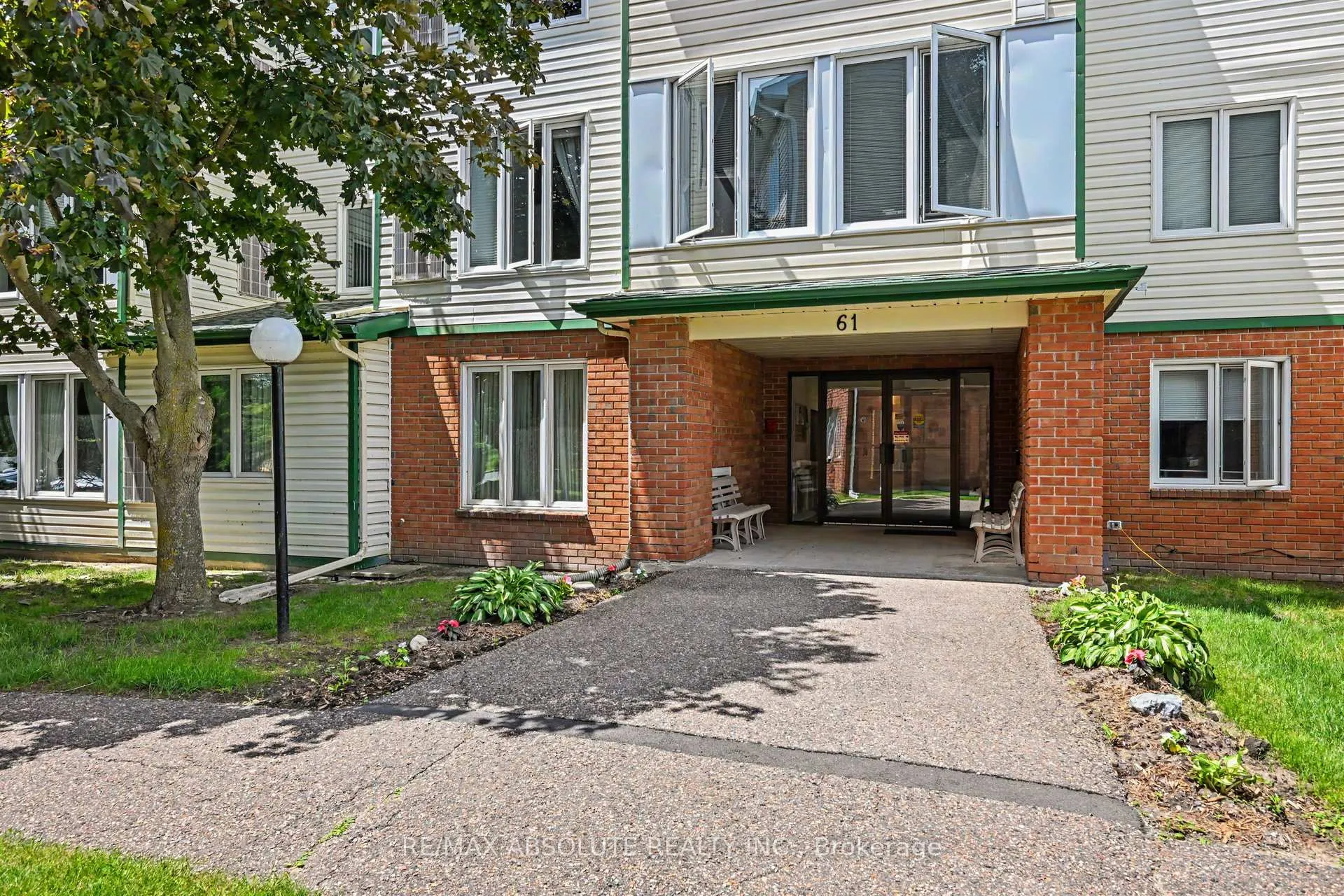 Photo 2 of Unit 303, 61 Jack Crescent, Arnprior, Arnprior — HOMEH