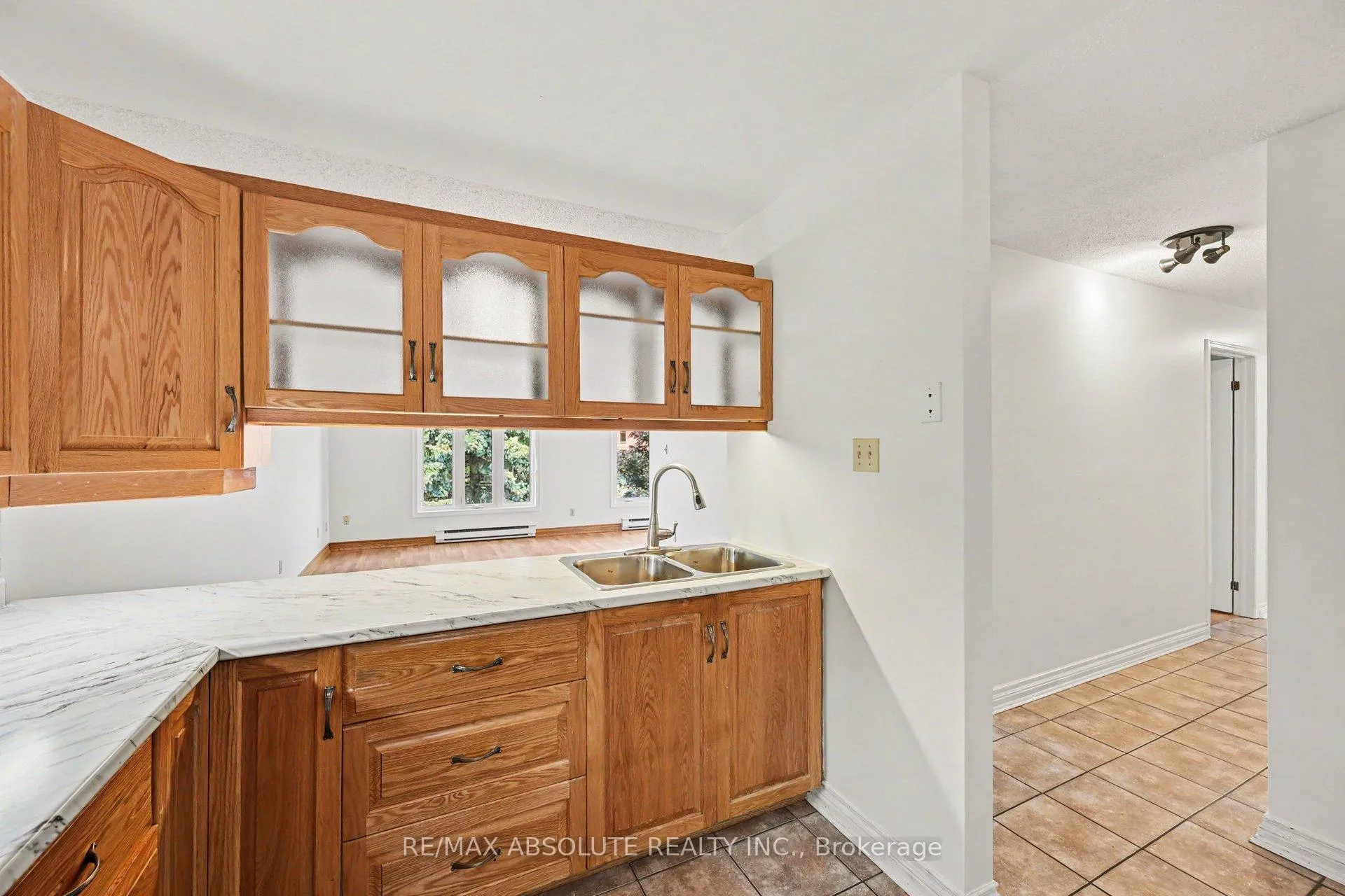 Photo 12 of Unit 303, 61 Jack Crescent, Arnprior, Arnprior — HOMEH