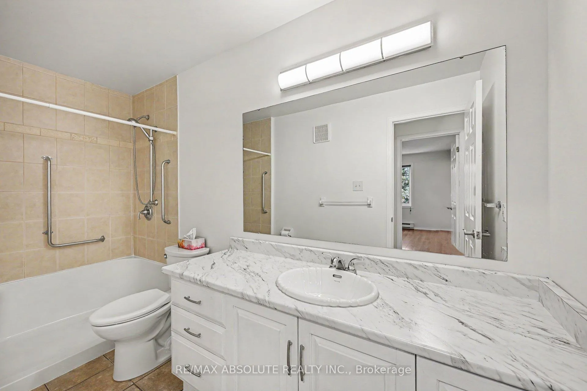 Photo 16 of Unit 303, 61 Jack Crescent, Arnprior, Arnprior — HOMEH
