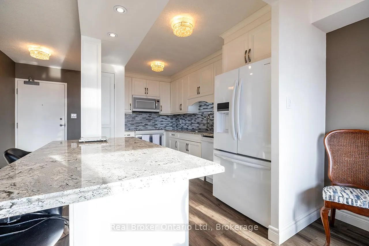 Photo 5 of Unit 623, 50 Richmond Street E, Oshawa, O'Neill — HOMEH