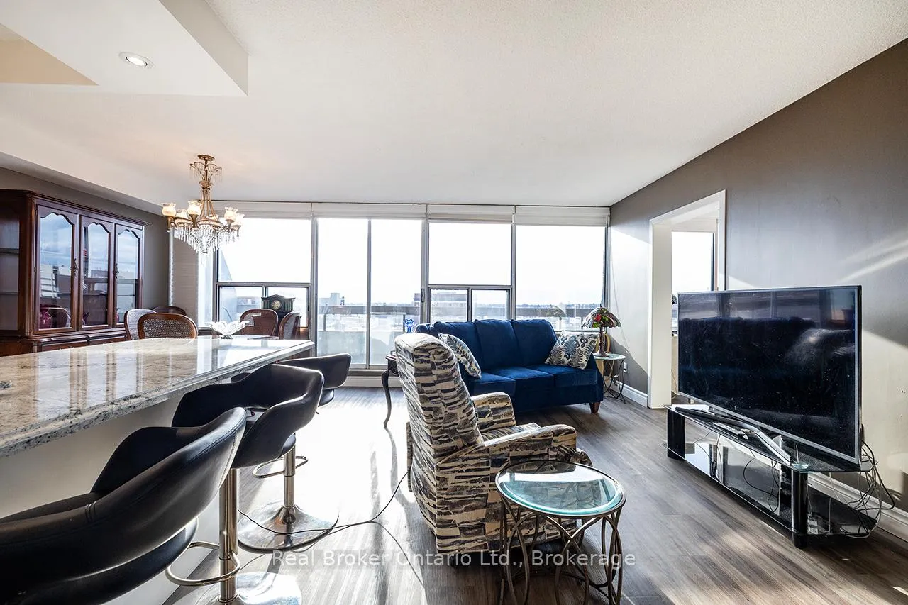 Photo 12 of Unit 623, 50 Richmond Street E, Oshawa, O'Neill — HOMEH