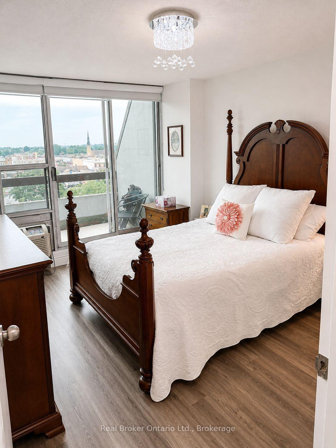 Photo 18 of Unit 623, 50 Richmond Street E, Oshawa, O'Neill — HOMEH