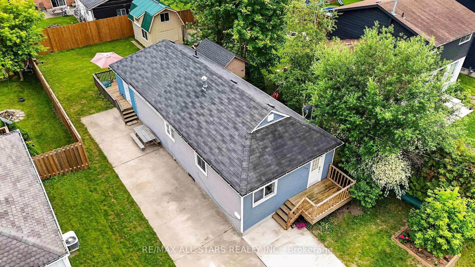 Photo 3 of 329 Lakeview Boulevard, Georgina, Keswick South — HOMEH