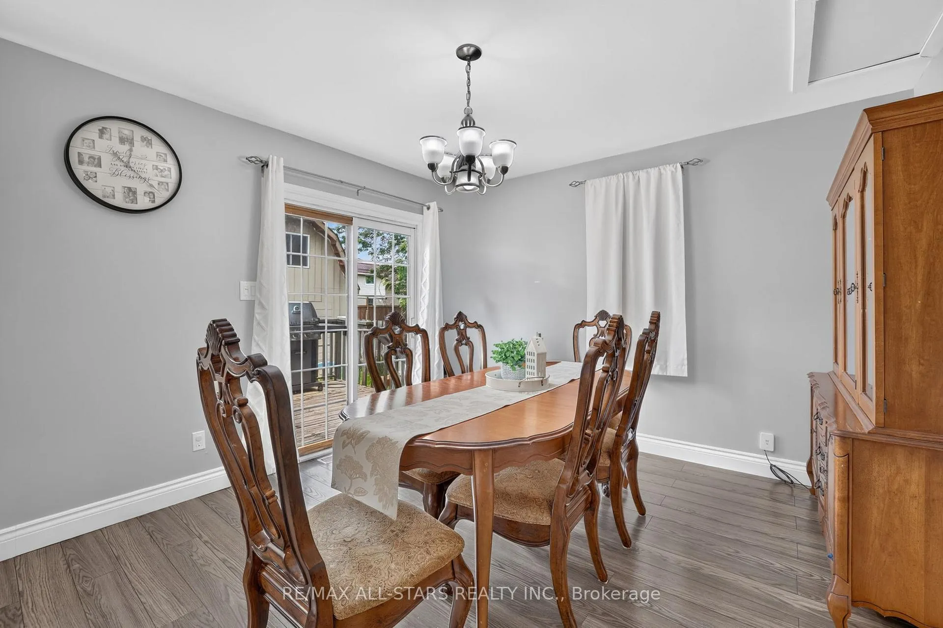 Photo 17 of 329 Lakeview Boulevard, Georgina, Keswick South — HOMEH