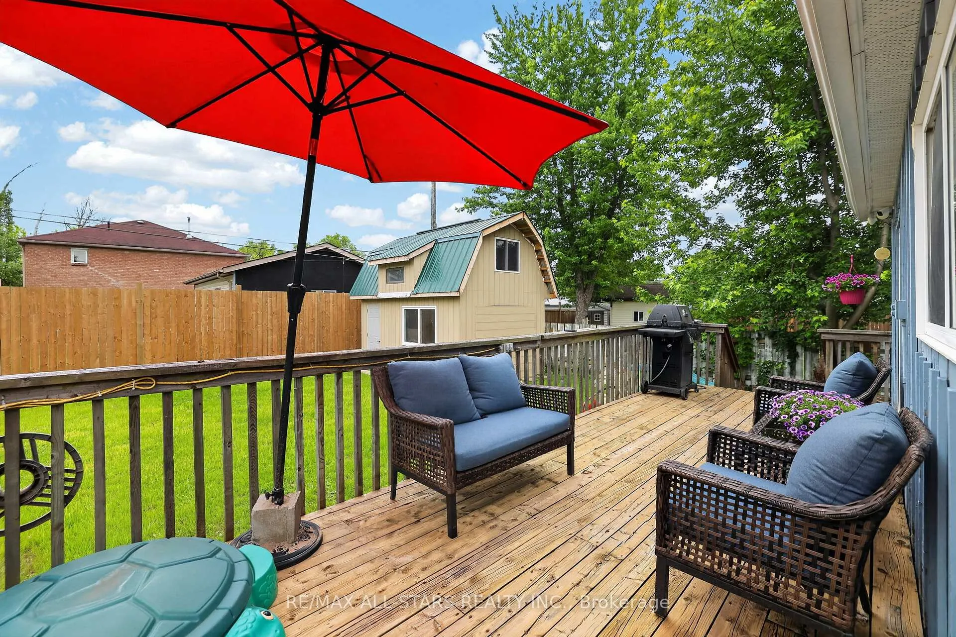 Photo 27 of 329 Lakeview Boulevard, Georgina, Keswick South — HOMEH