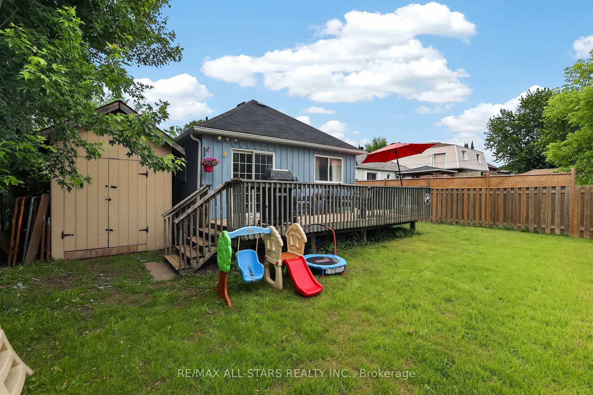 Photo 31 of 329 Lakeview Boulevard, Georgina, Keswick South — HOMEH