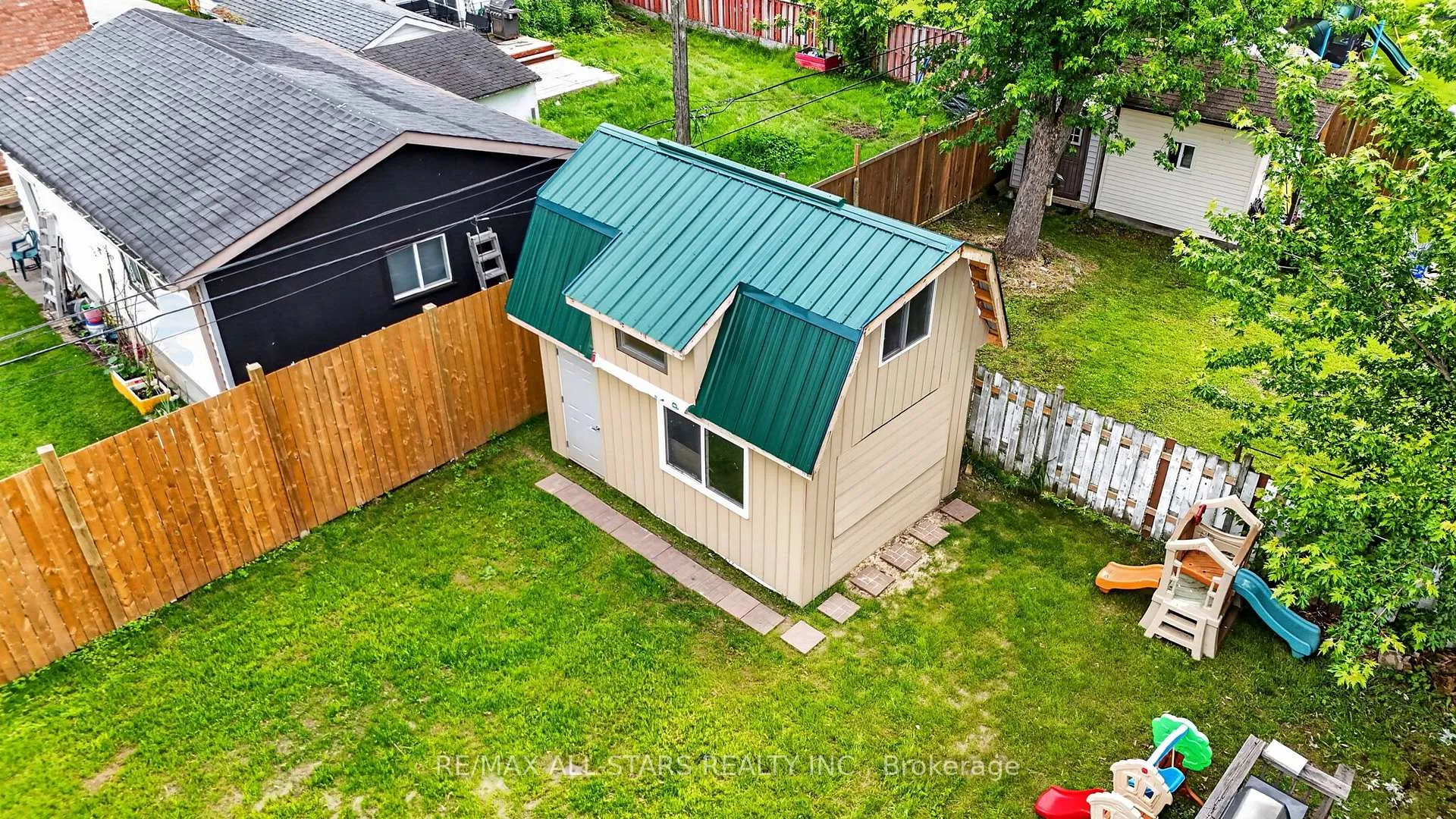 Photo 34 of 329 Lakeview Boulevard, Georgina, Keswick South — HOMEH