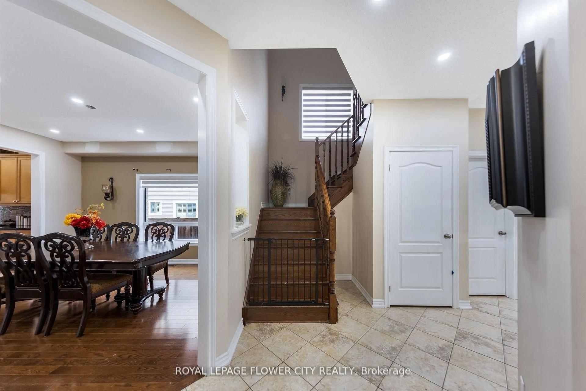 Photo 8 of 889 O' Reilly Crescent, Shelburne — HOMEH