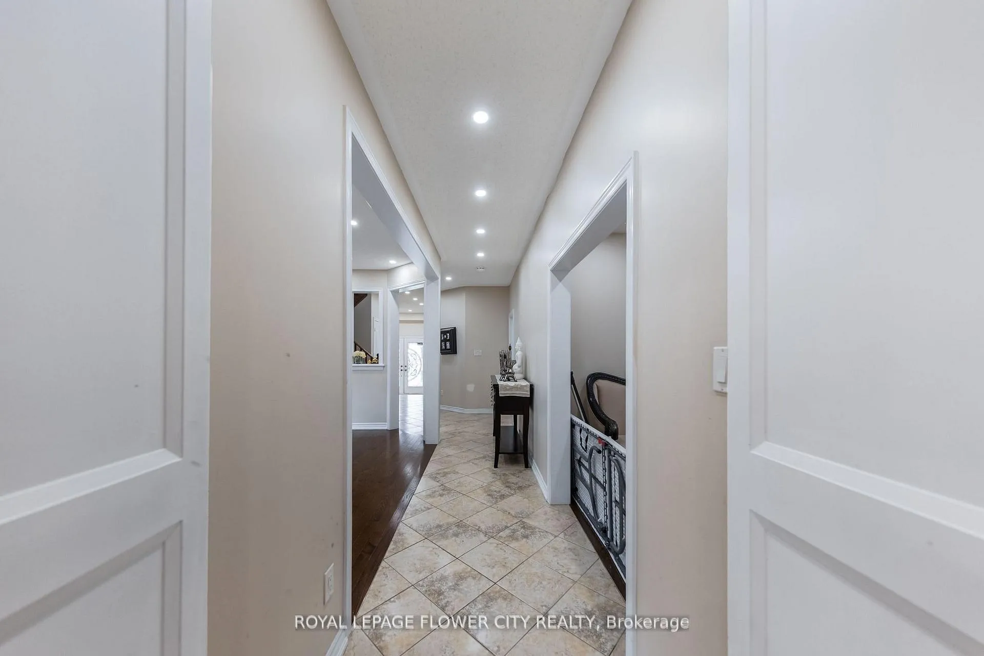 Photo 4 of 889 O' Reilly Crescent, Shelburne — HOMEH