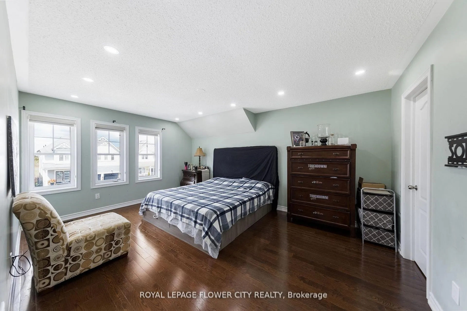 Photo 28 of 889 O' Reilly Crescent, Shelburne — HOMEH