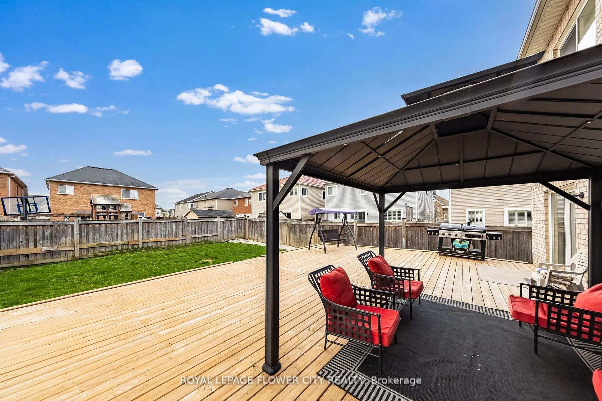 Photo 45 of 889 O' Reilly Crescent, Shelburne — HOMEH