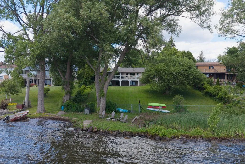 Photo 4 of 30 Hunt Lane, Quinte West, Sidney Ward — HOMEH