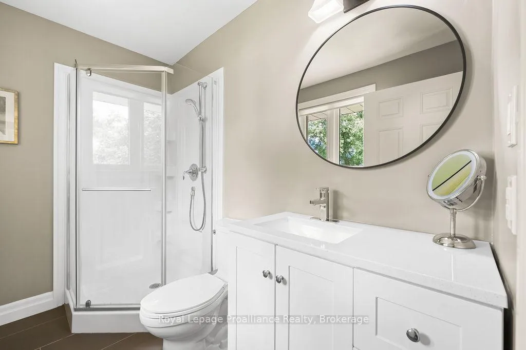 Photo 25 of 30 Hunt Lane, Quinte West, Sidney Ward — HOMEH