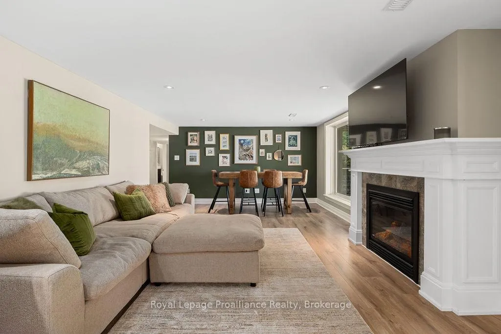 Photo 30 of 30 Hunt Lane, Quinte West, Sidney Ward — HOMEH