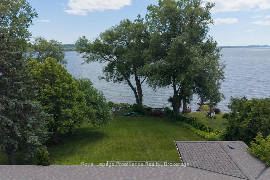 Photo 45 of 30 Hunt Lane, Quinte West, Sidney Ward — HOMEH
