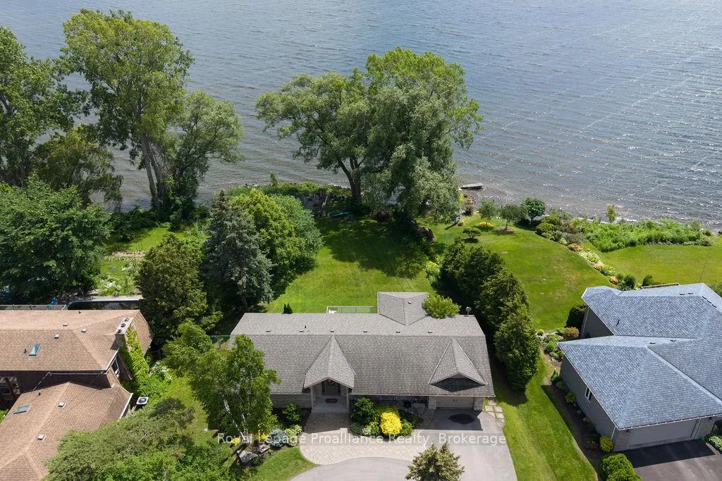Photo 46 of 30 Hunt Lane, Quinte West, Sidney Ward — HOMEH