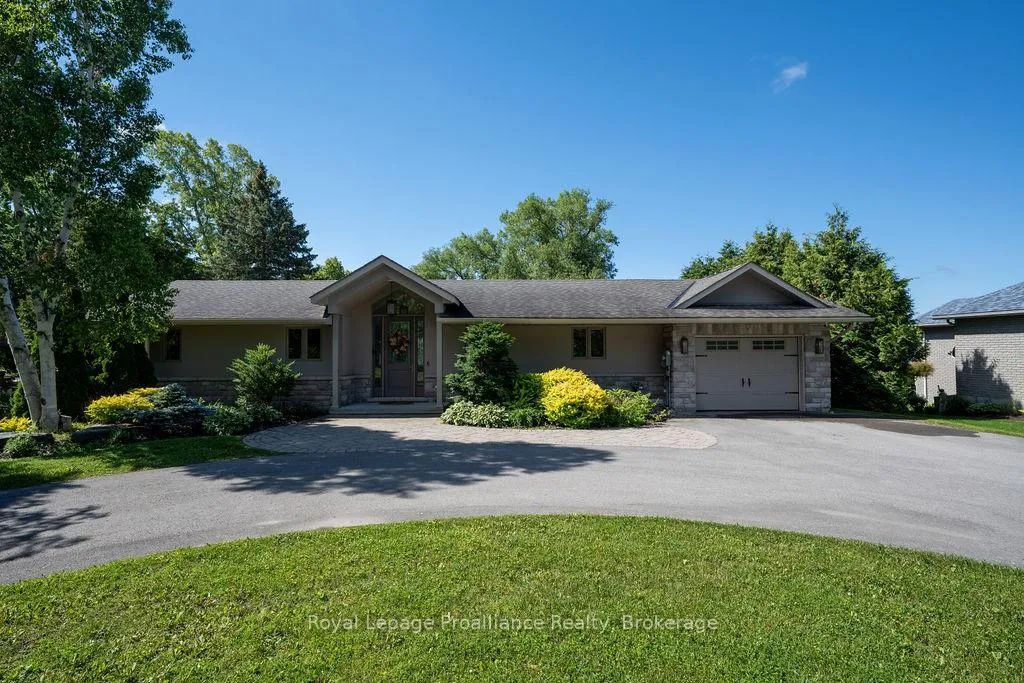 Photo 48 of 30 Hunt Lane, Quinte West, Sidney Ward — HOMEH