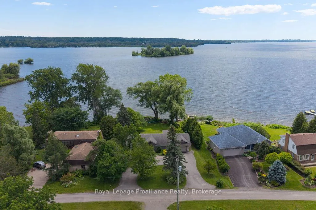 Photo 50 of 30 Hunt Lane, Quinte West, Sidney Ward — HOMEH