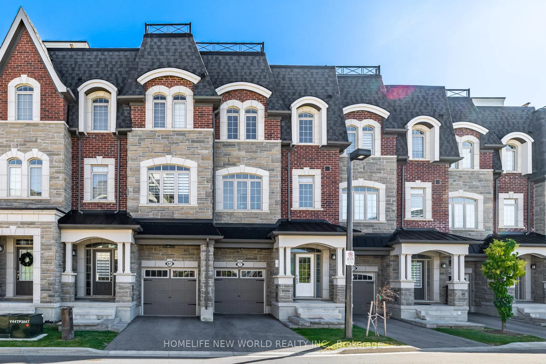 Photo 2 of 77 Glazebrook Drive, Vaughan, East Woodbridge — HOMEH