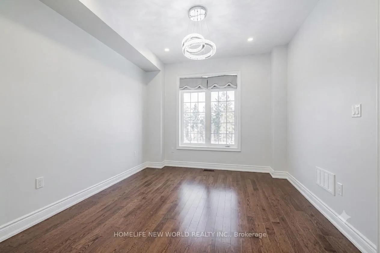 Photo 4 of 77 Glazebrook Drive, Vaughan, East Woodbridge — HOMEH
