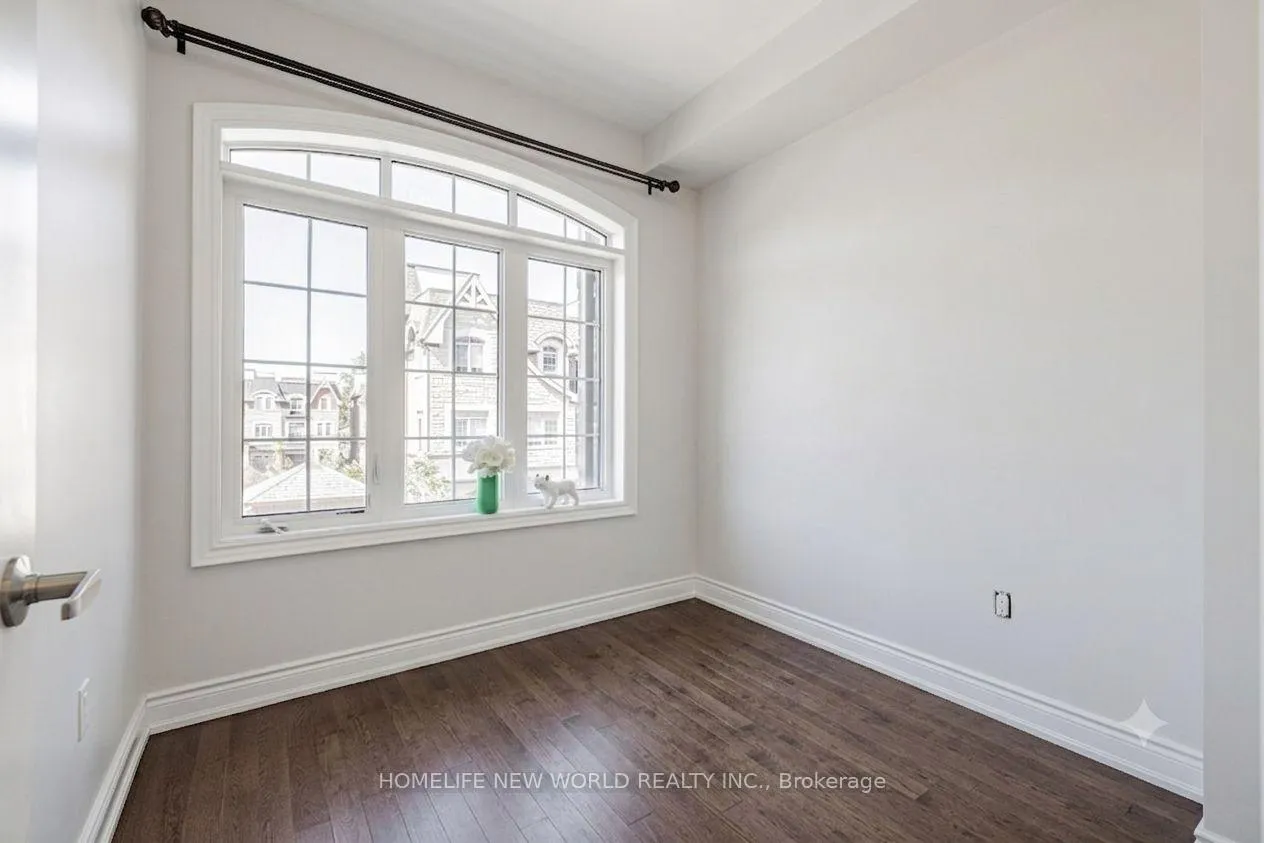 Photo 5 of 77 Glazebrook Drive, Vaughan, East Woodbridge — HOMEH