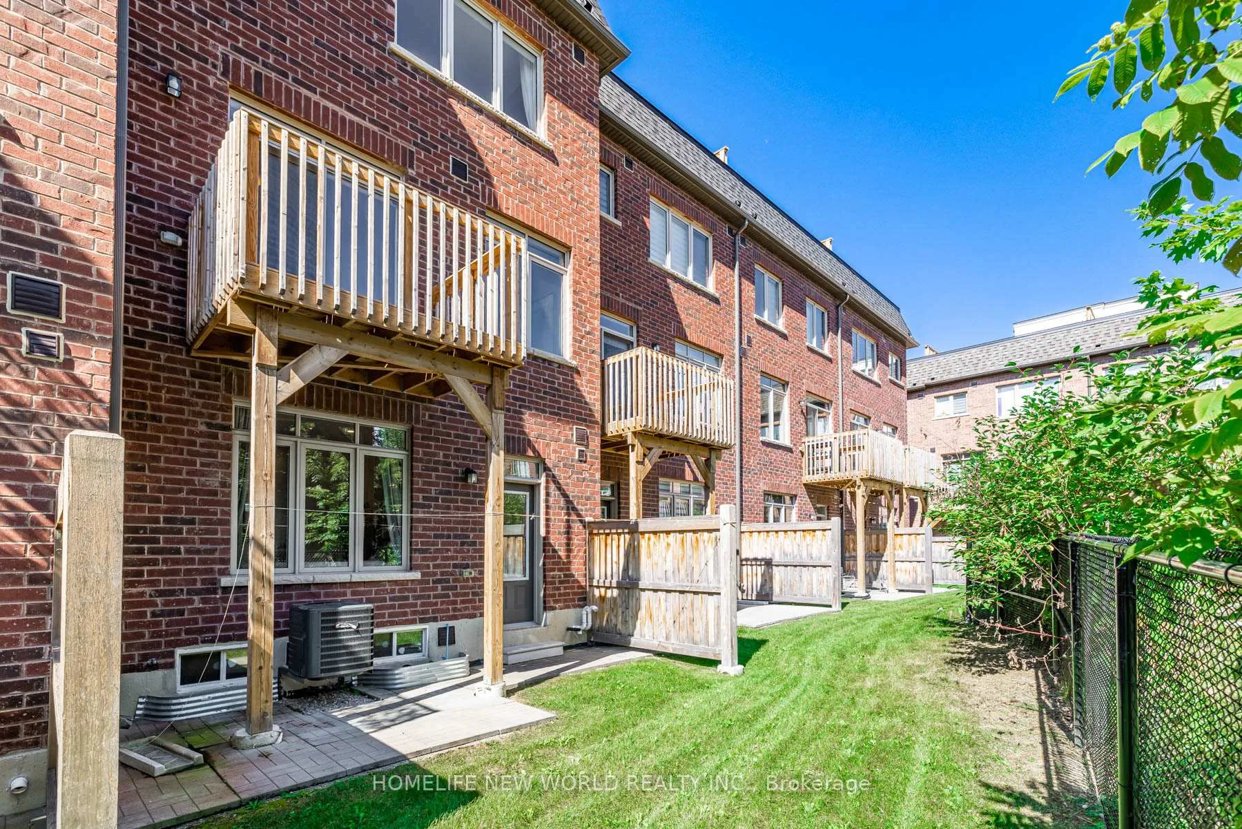 Photo 21 of 77 Glazebrook Drive, Vaughan, East Woodbridge — HOMEH