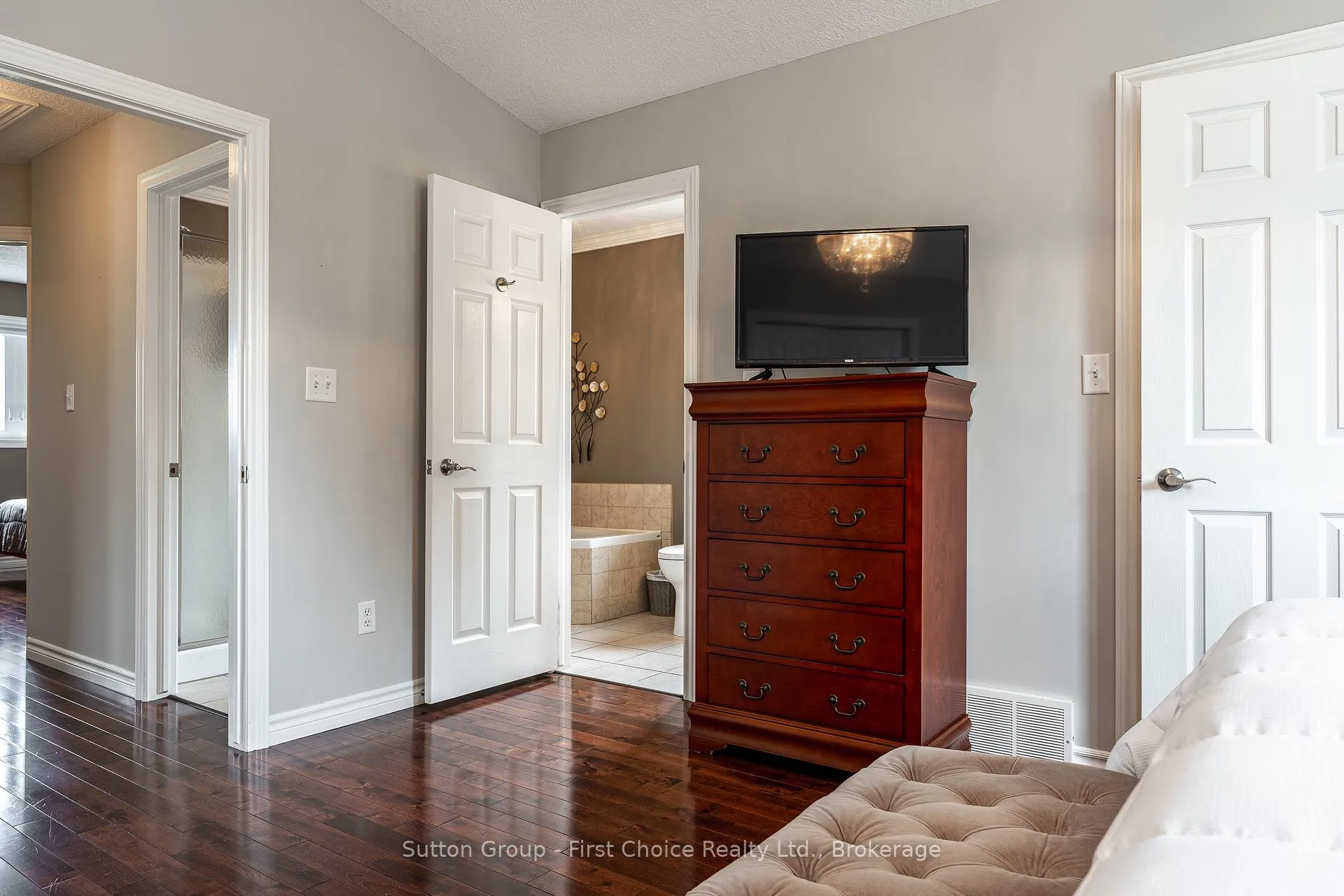Photo 26 of 175 Franklin Drive, Stratford — HOMEH