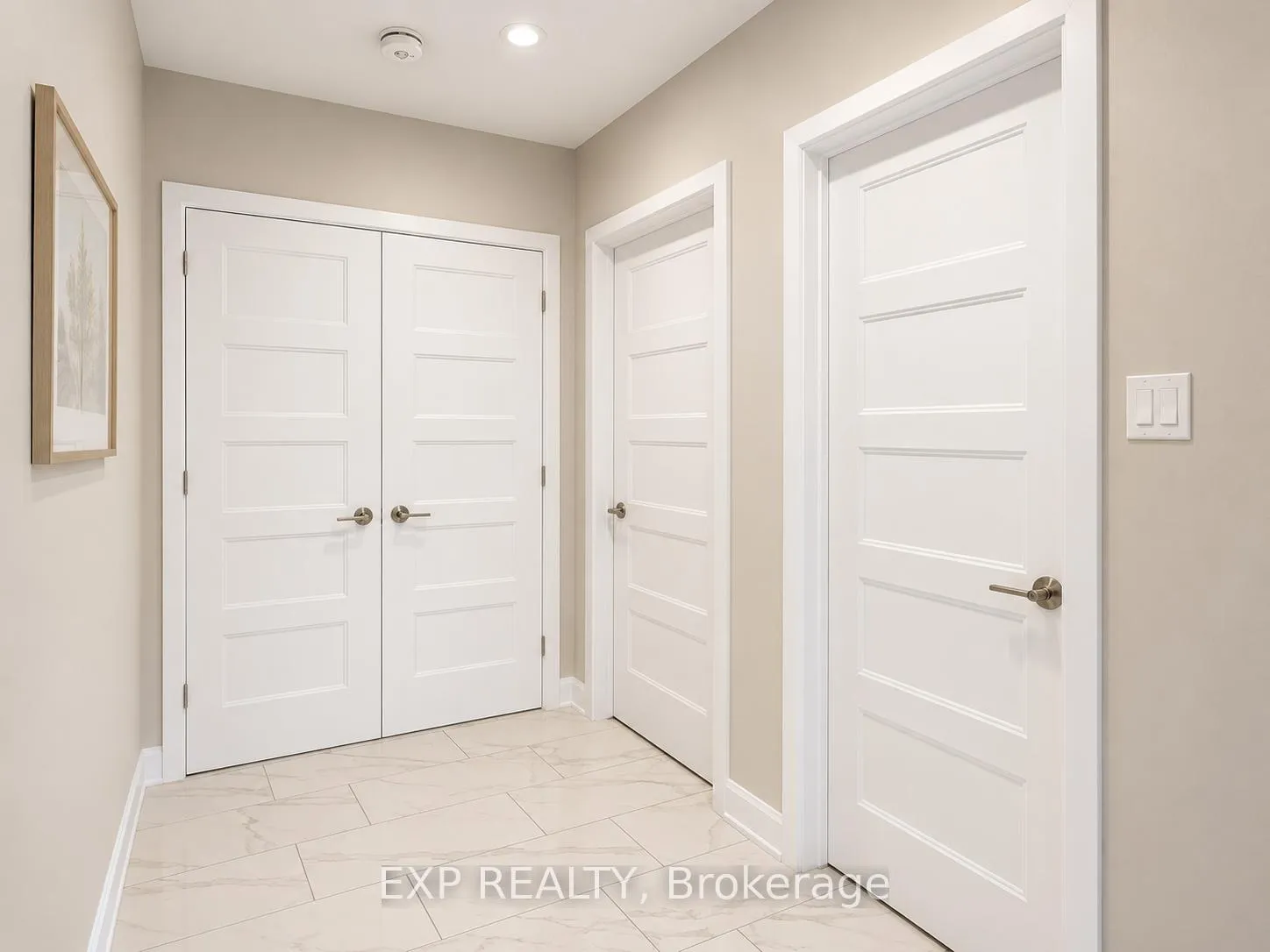 Photo 7 of 305 Moonlight Drive, Russell, Russell Twp — HOMEH