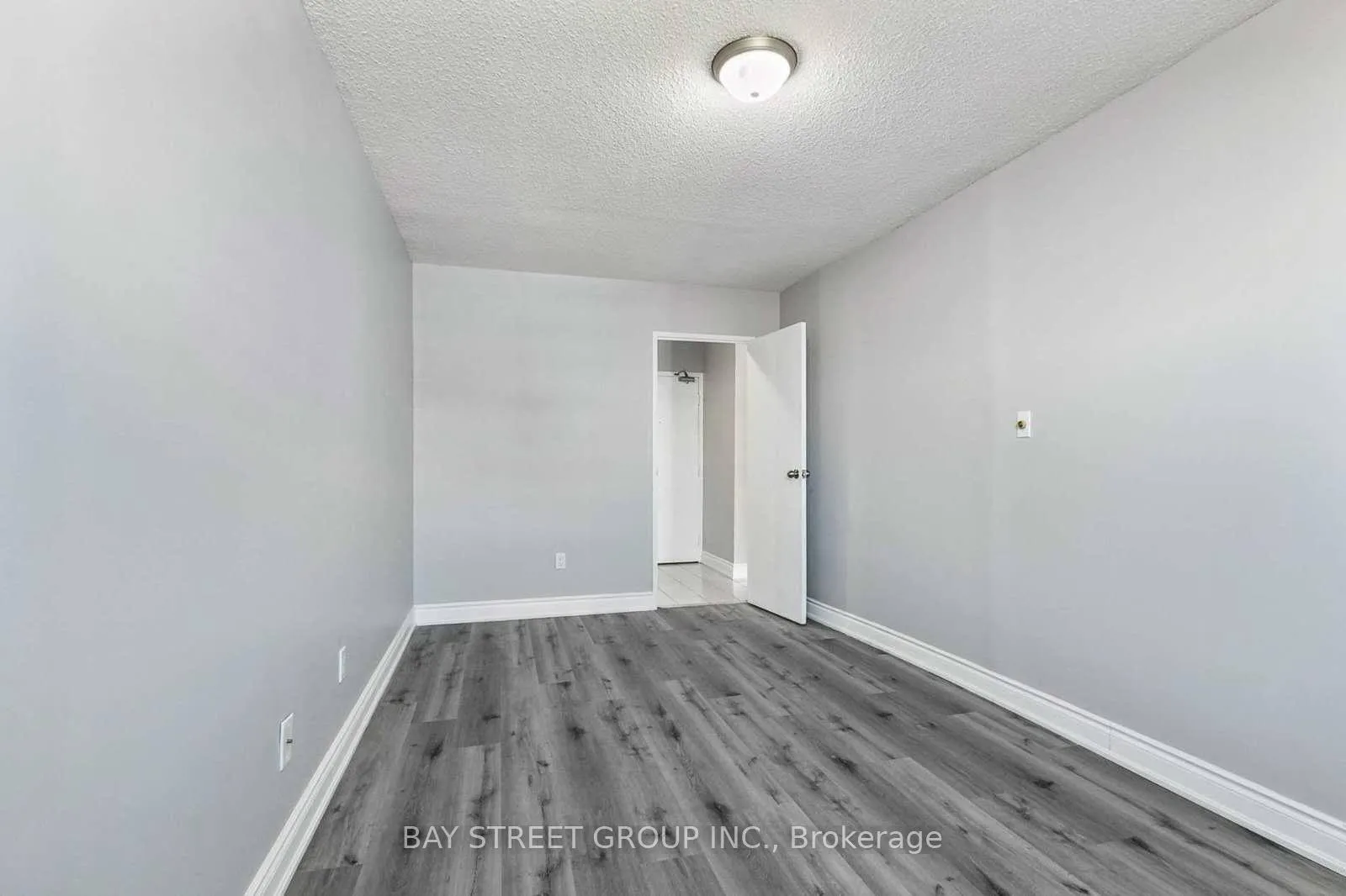 Photo 16 of Unit 1006, 1250 Bridletowne Circle, Scarborough, L'Amoreaux — HOMEH
