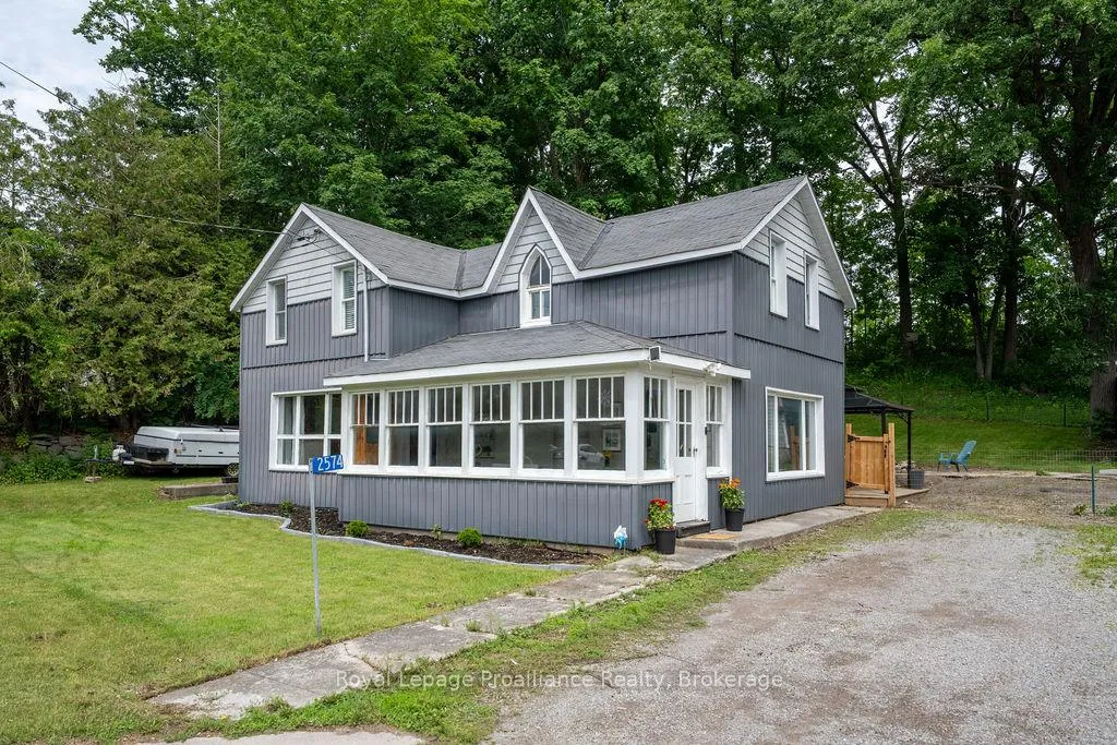 Photo 7 of 2574 Springbrook Road, Stirling-Rawdon, Rawdon Ward — HOMEH