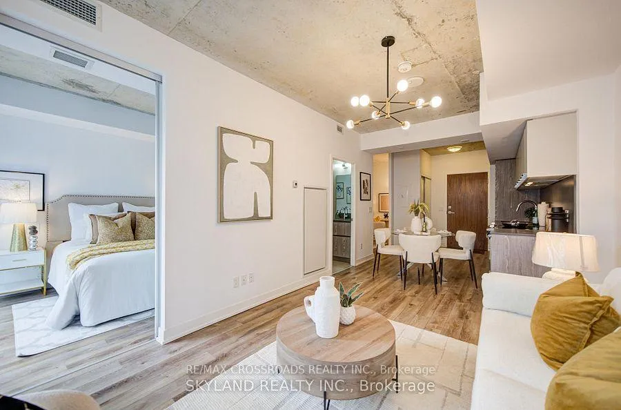 Photo 4 of Unit 907, 30 Baseball Place, Toronto, South Riverdale — HOMEH