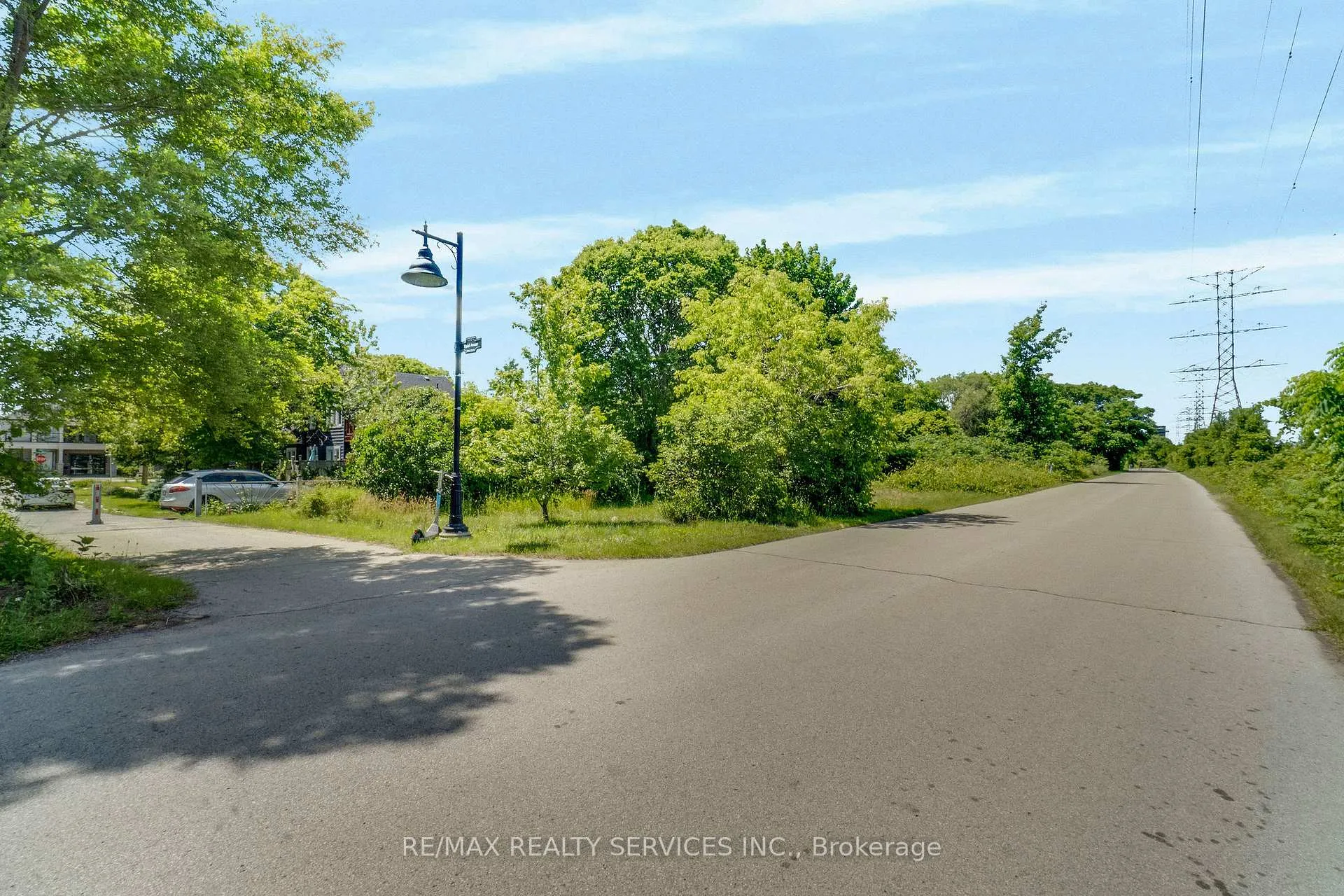 Photo 26 of Unit 2, 939 Beach Boulevard, Hamilton, Hamilton Beach — HOMEH