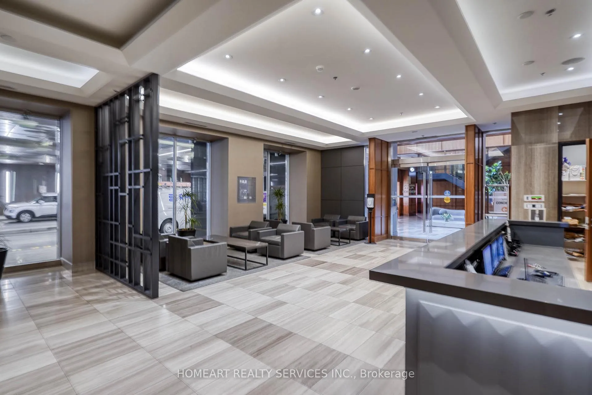 Photo 2 of Unit 701, 111 St Clair Avenue W, Toronto, Yonge-St. Clair — HOMEH