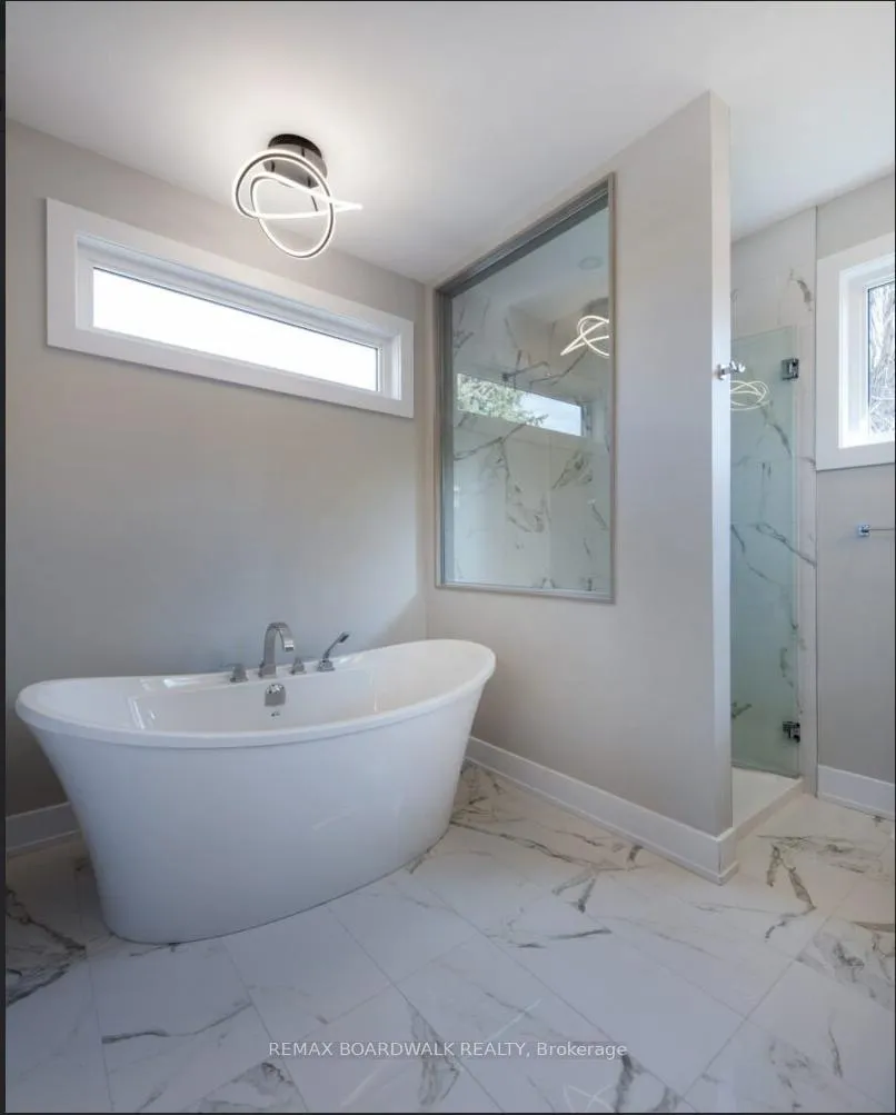 Photo 11 of 2928 Ahearn Avenue, Ottawa, Britannia — HOMEH
