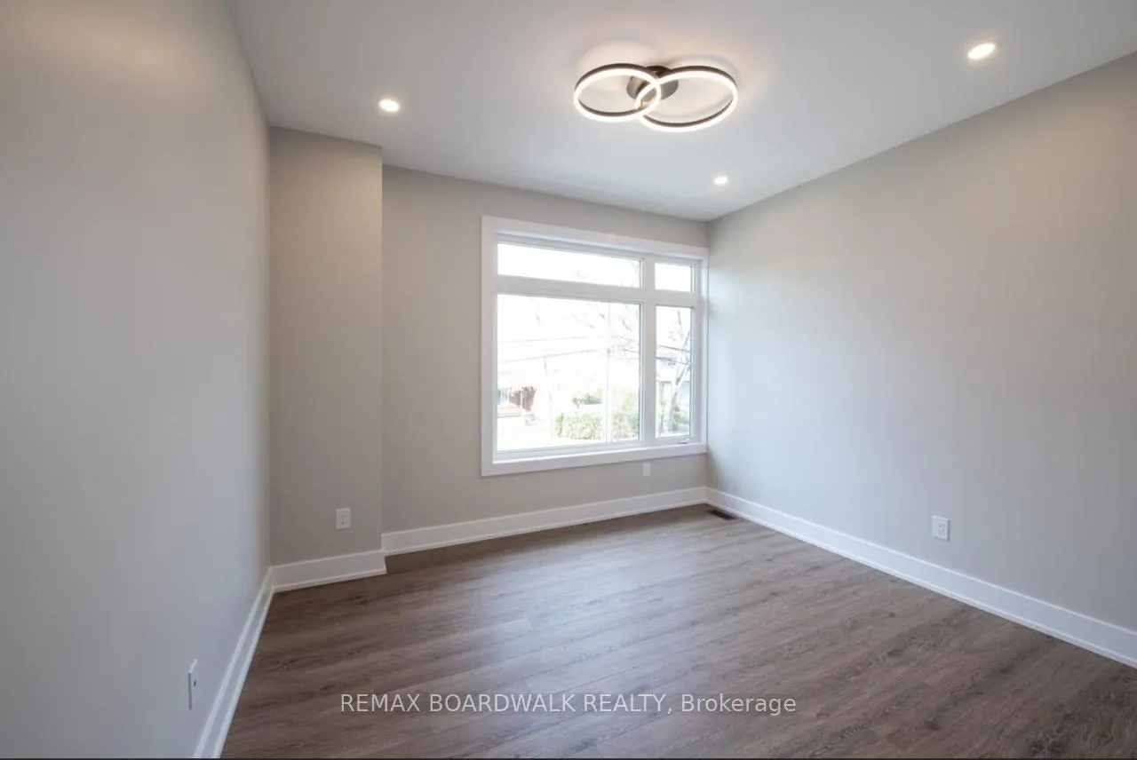 Photo 15 of 2928 Ahearn Avenue, Ottawa, Britannia — HOMEH