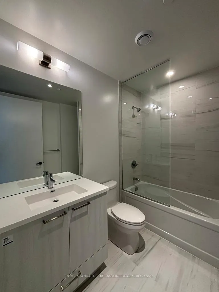 Photo 13 of Unit 3211, 195 Commerce Street, Vaughan, Vaughan Corporate Centre — HOMEH