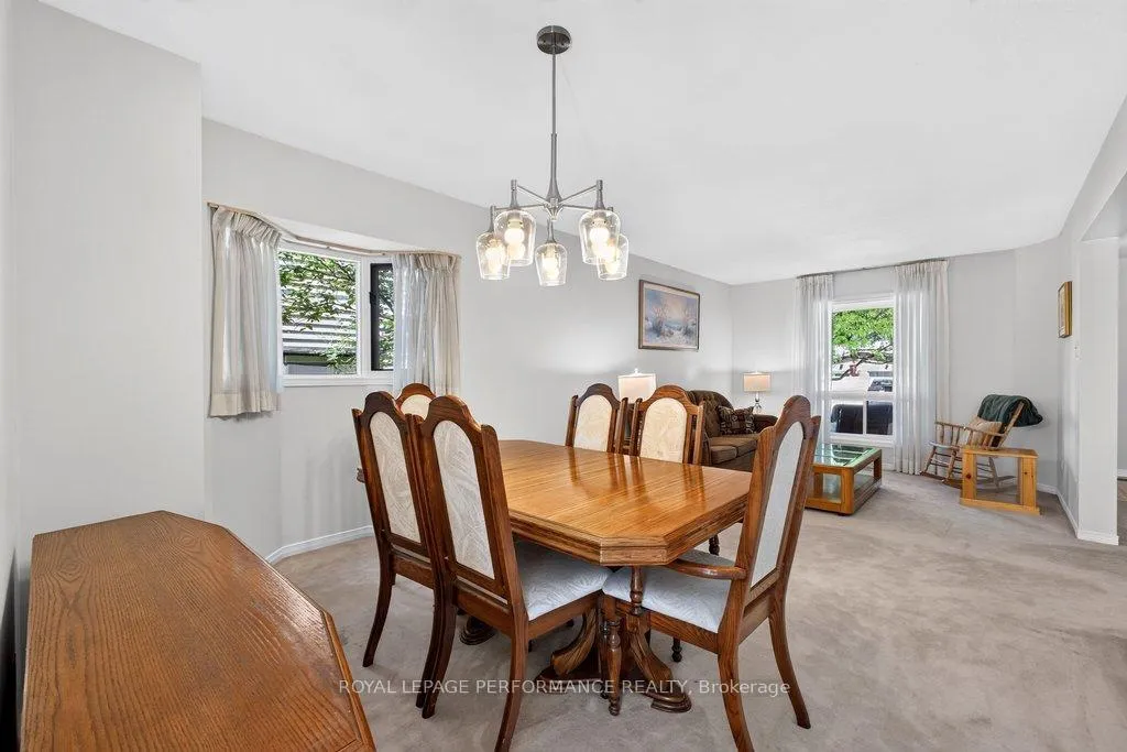 Photo 10 of 38 Burlington Crescent, Ottawa, Hunt Club Park/Greenboro — HOMEH