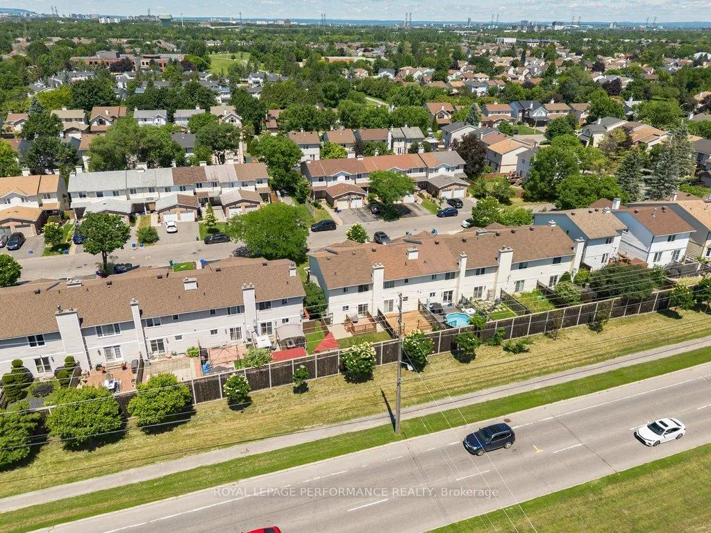 Photo 48 of 38 Burlington Crescent, Ottawa, Hunt Club Park/Greenboro — HOMEH