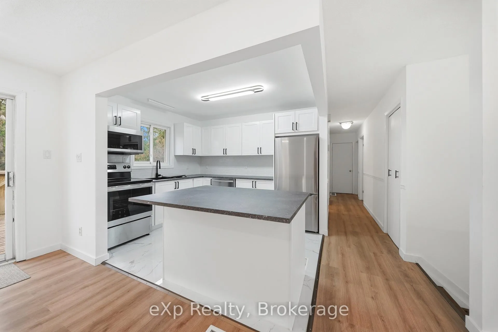 Photo 6 of 342 Front Street, Quinte West, Trenton Ward — HOMEH
