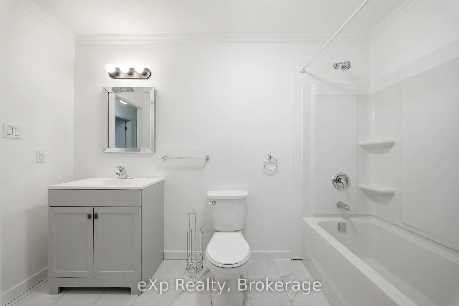 Photo 13 of 342 Front Street, Quinte West, Trenton Ward — HOMEH