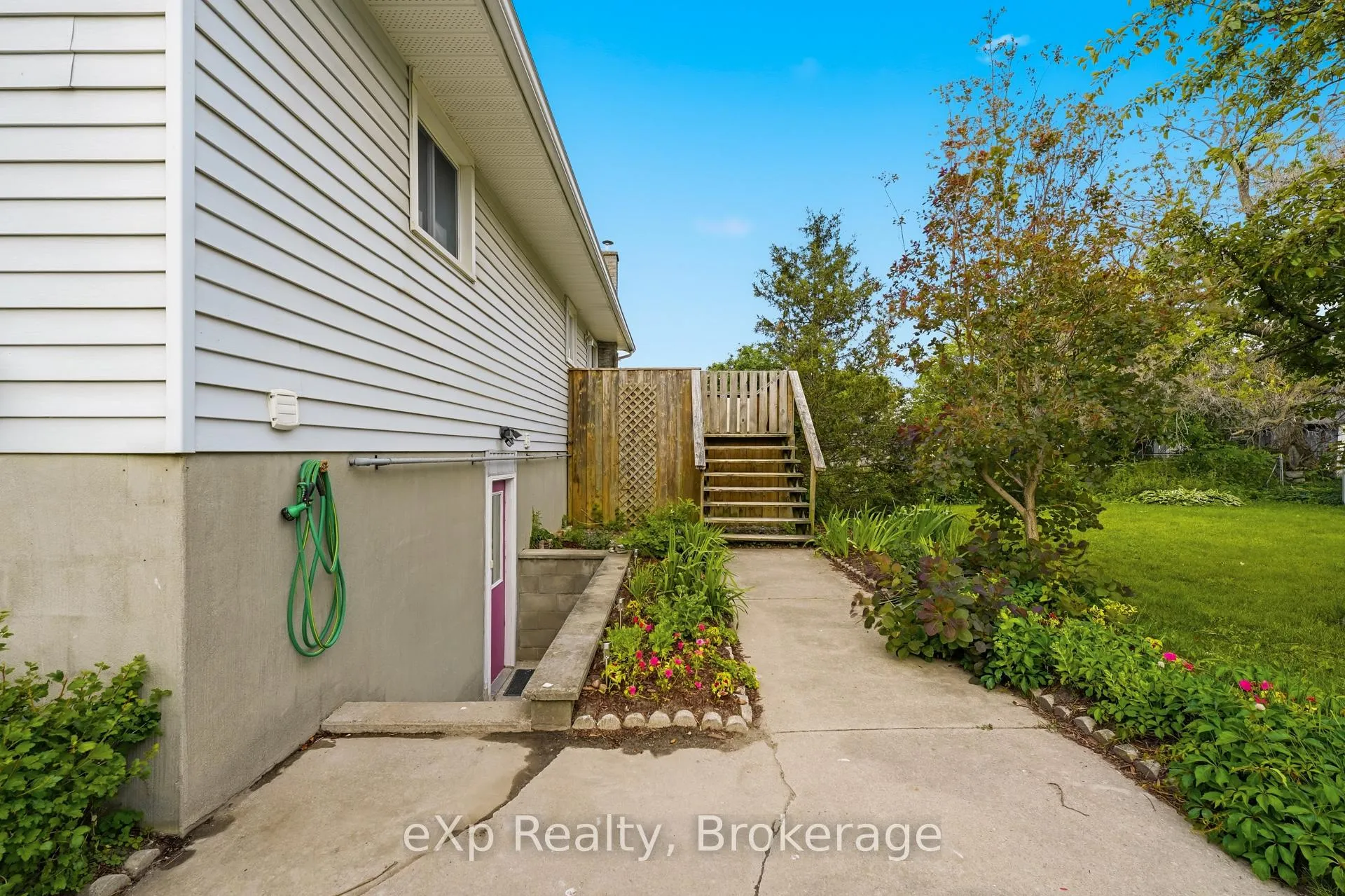Photo 29 of 342 Front Street, Quinte West, Trenton Ward — HOMEH