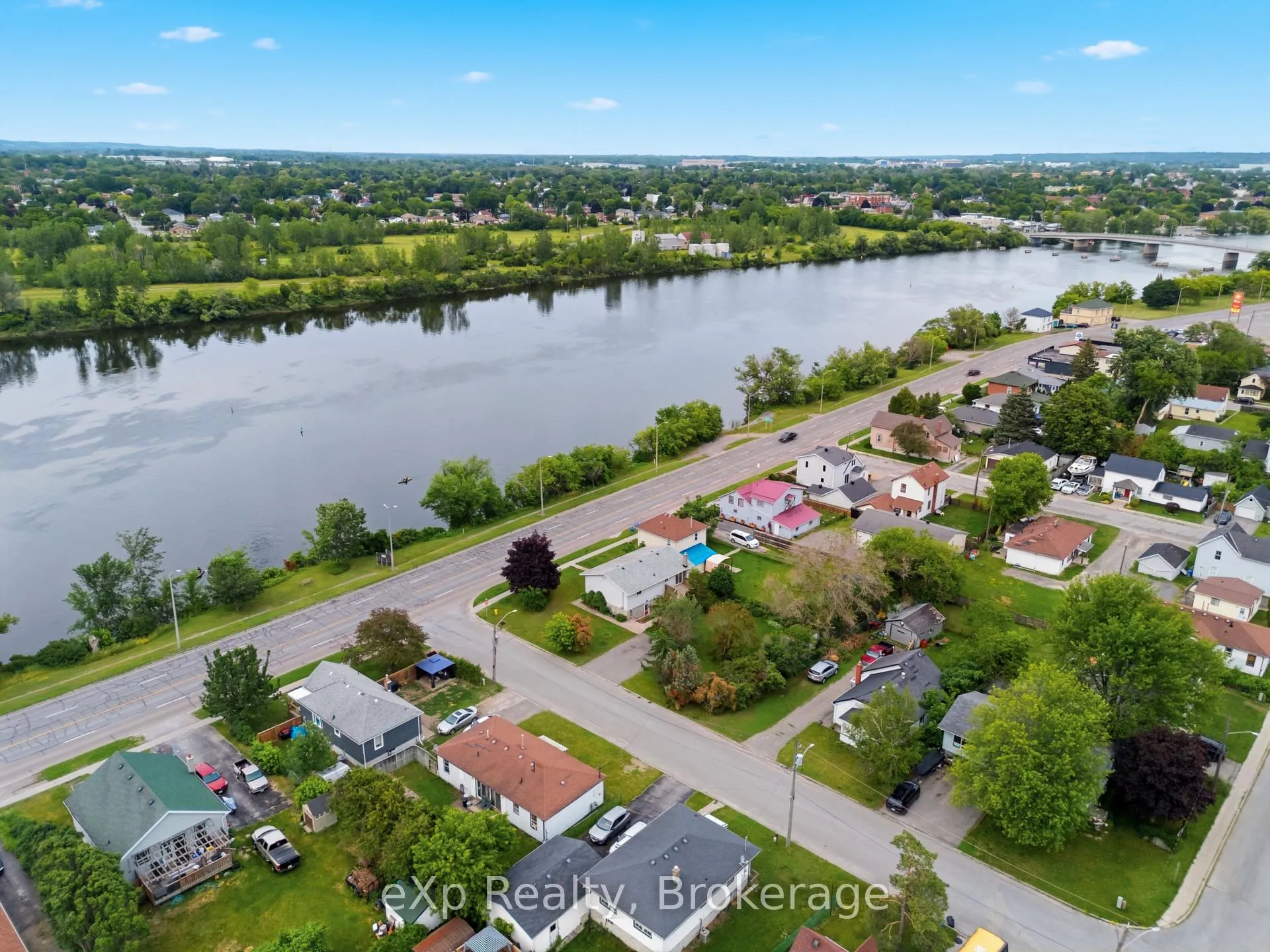 Photo 43 of 342 Front Street, Quinte West, Trenton Ward — HOMEH