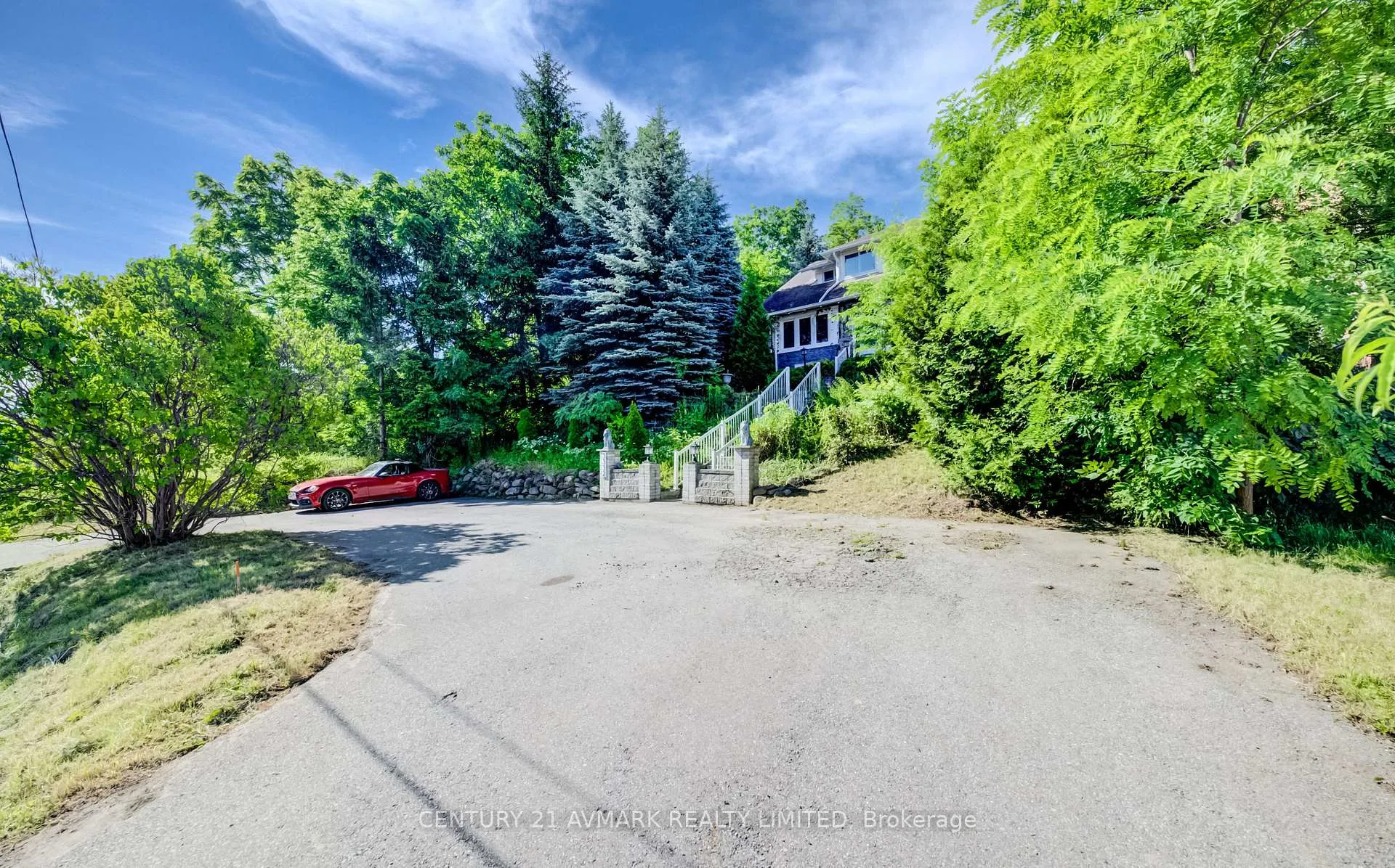 Photo 3 of 3332 King Street, Lincoln, Lincoln-Jordan/Vineland — HOMEH