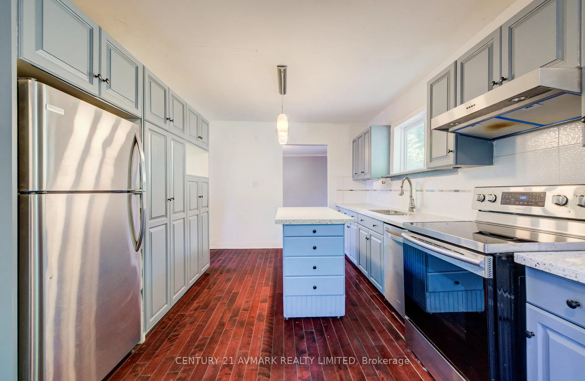Photo 11 of 3332 King Street, Lincoln, Lincoln-Jordan/Vineland — HOMEH