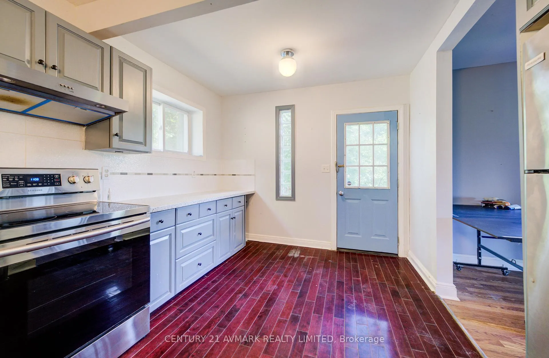 Photo 15 of 3332 King Street, Lincoln, Lincoln-Jordan/Vineland — HOMEH