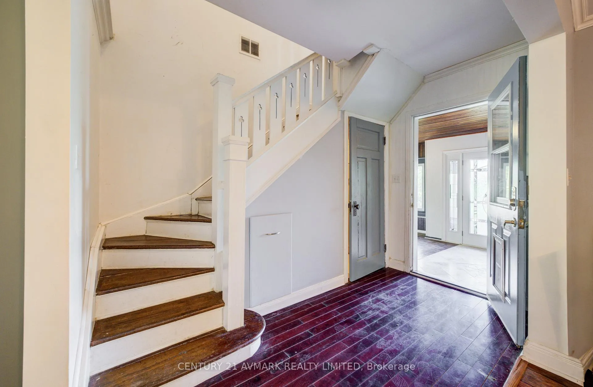 Photo 20 of 3332 King Street, Lincoln, Lincoln-Jordan/Vineland — HOMEH