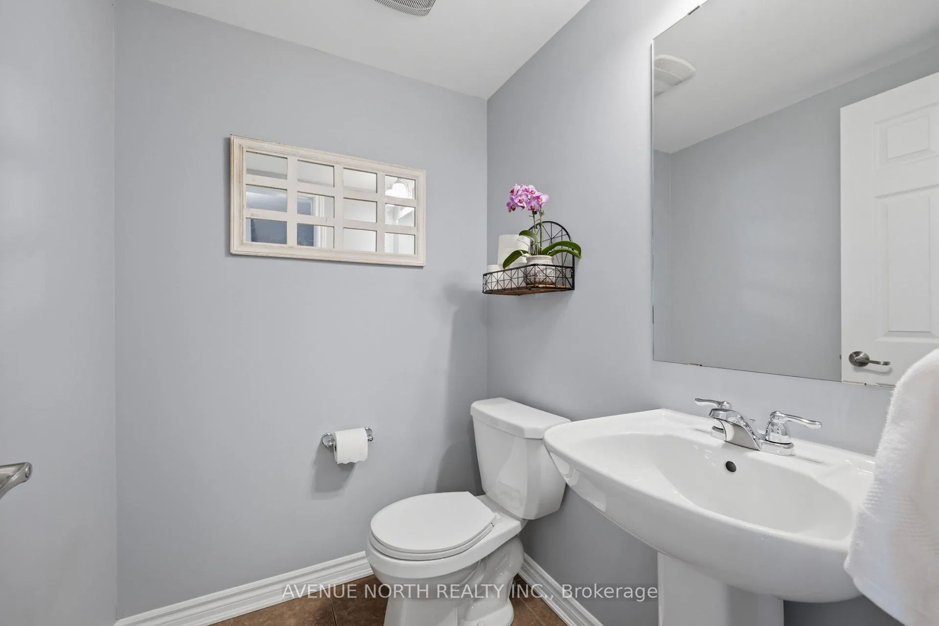 Photo 10 of 558 Ensatina Crescent, Ottawa, Barrhaven - Half Moon Bay — HOMEH