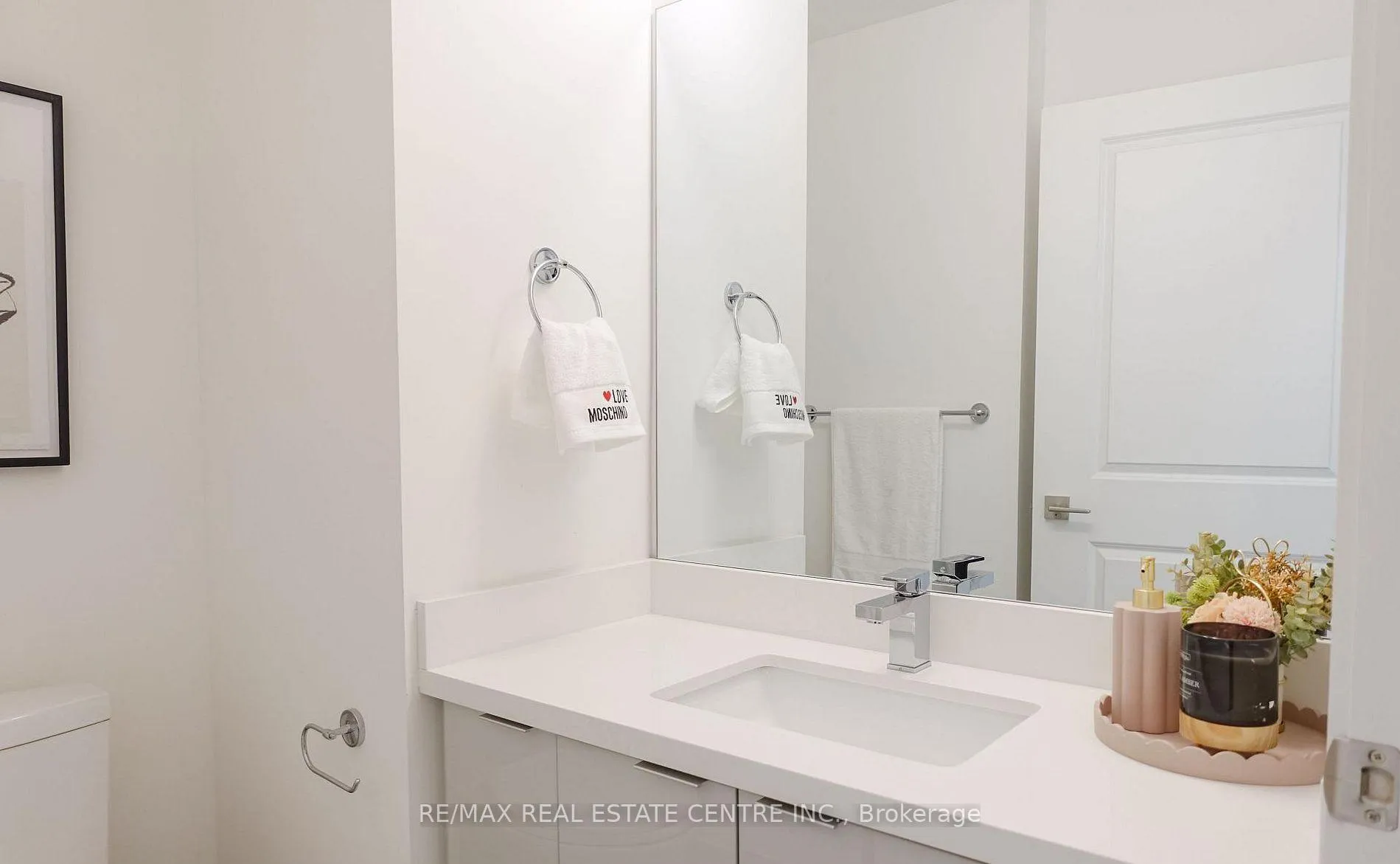 Photo 18 of Unit 1210, 2916 Highway 7 Road, Vaughan, Concord — HOMEH