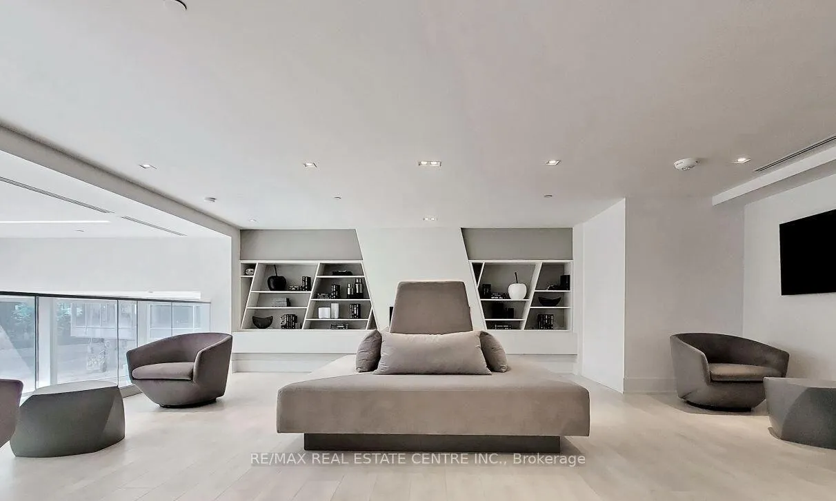 Photo 32 of Unit 1210, 2916 Highway 7 Road, Vaughan, Concord — HOMEH