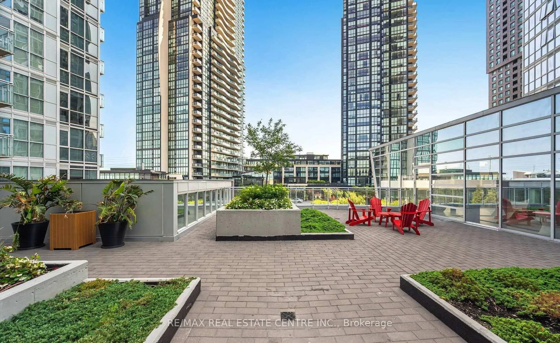 Photo 33 of Unit 1210, 2916 Highway 7 Road, Vaughan, Concord — HOMEH
